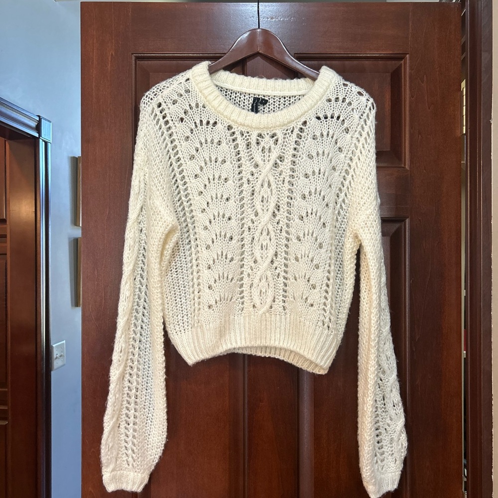 moon & madison Cream‎ Knit Sweater